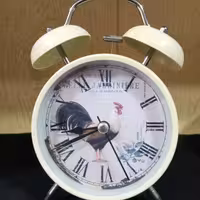 ساعت رومیزی زنگ دارطرح مزرعه