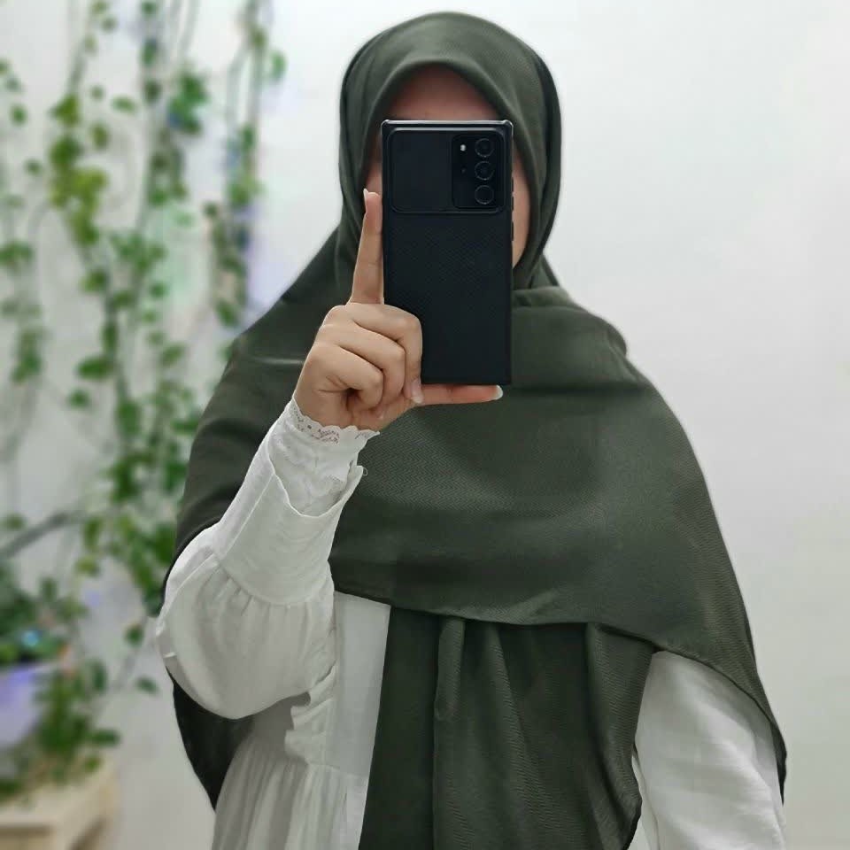 روسری نخی سادهجنس لطیف و عالی(رنگبندی داره)