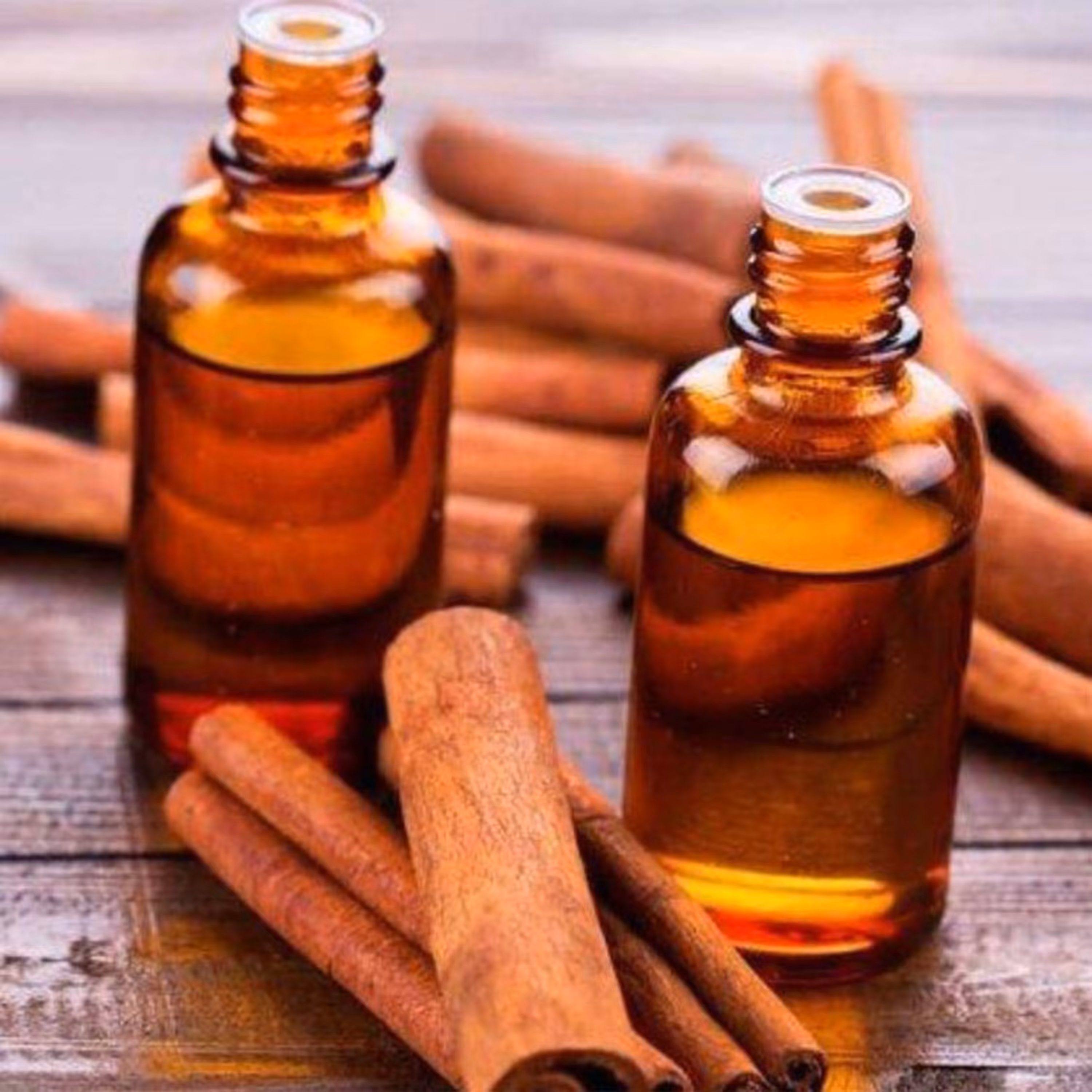 اسانس مایع خوراکی دارچین برند آلمانی در بسته 500 گرمی