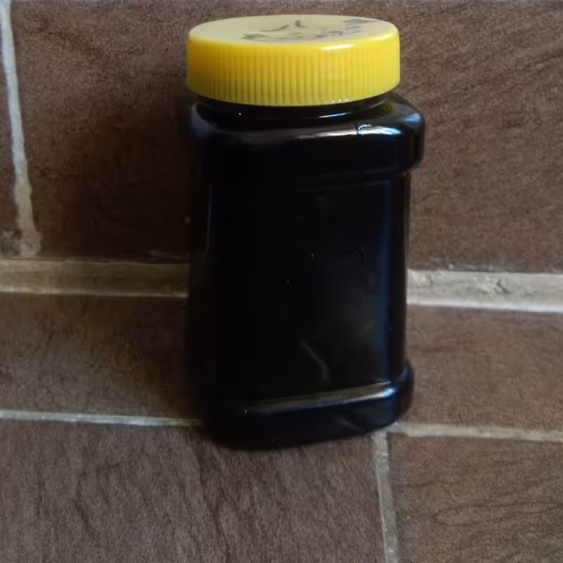 چهار شیره( انگور  خرما  توت  انجیر ) درجه یک و خالص ظرف نیم کیلویی