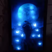 تابلوی ال ای دی دار هم باطری خور  و هم دارای سیم برای وصل شدن به پریز