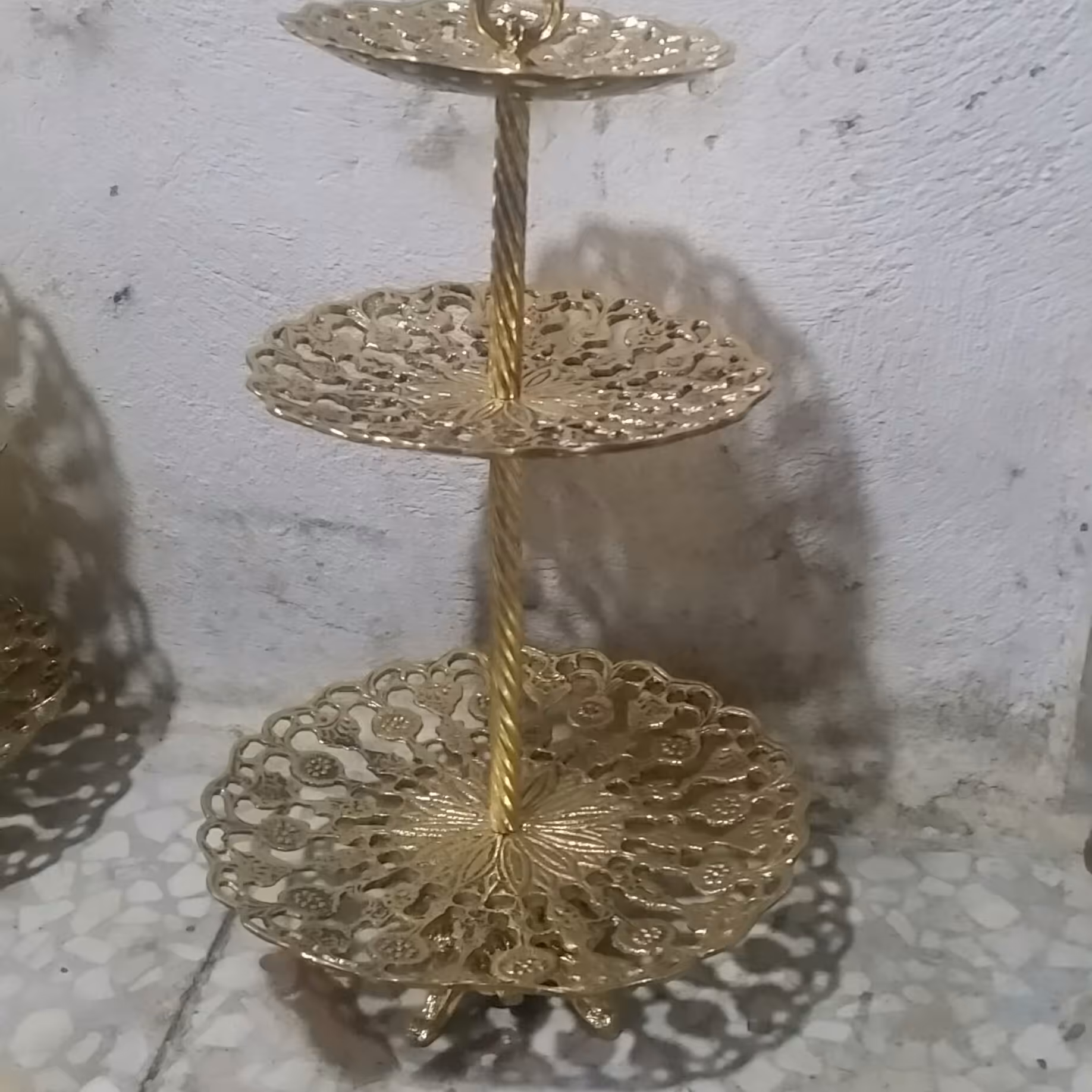 شیرینی خوری 3 طبقه برنزی