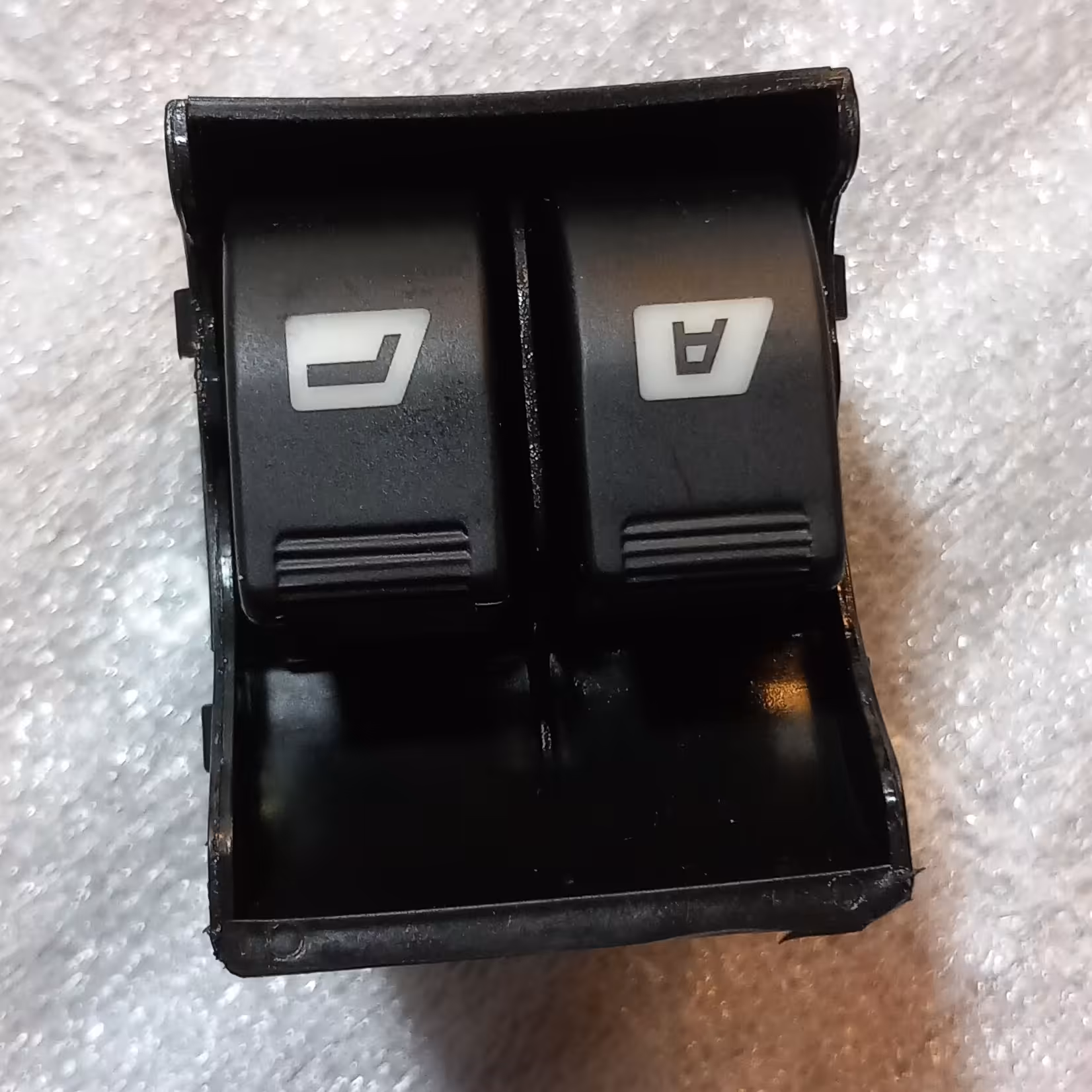 کلید شیشه بالابر پژو 405 و اس ال ایکس