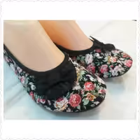 پاپوش گل دار