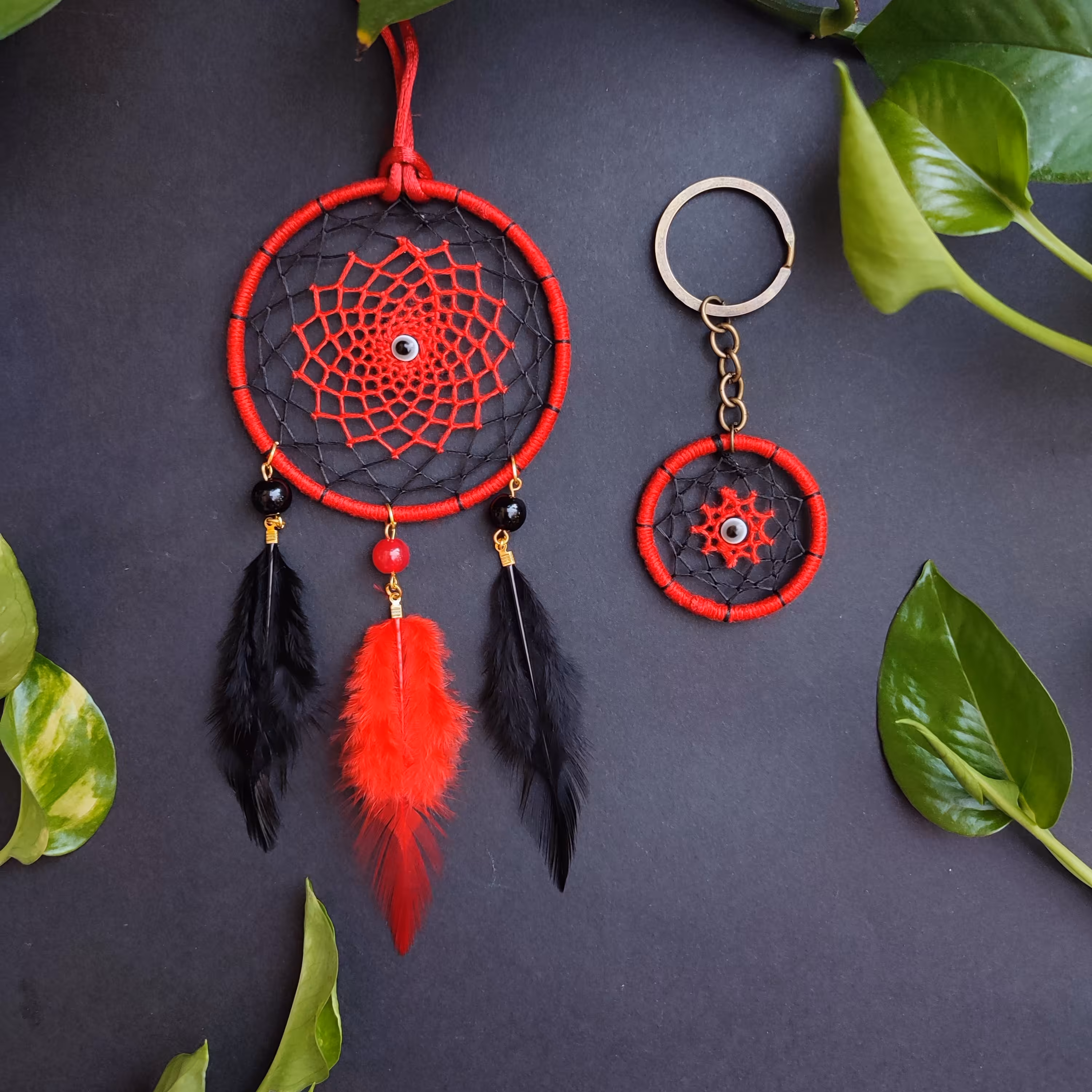 آویز ماشین و جاسوییچی با مهره چشم نظر 