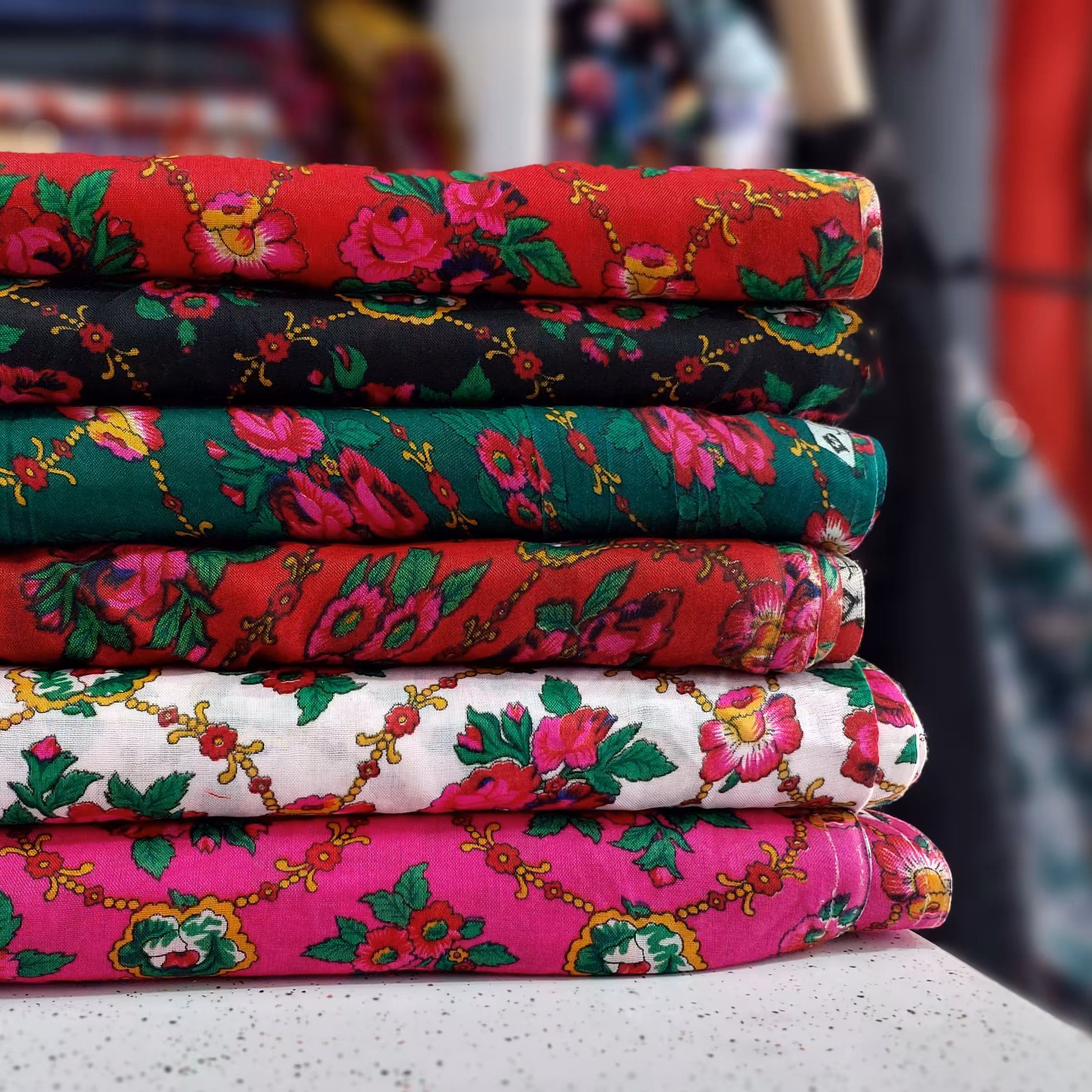 پارچه موهر نخی پاکستانی عرض 100 (آب روی ندارد)