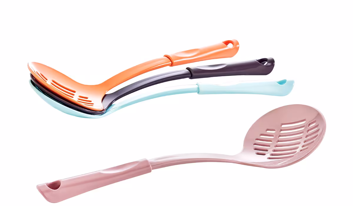 (فری کوک) کفگیر برنج رنگی نشکن 560