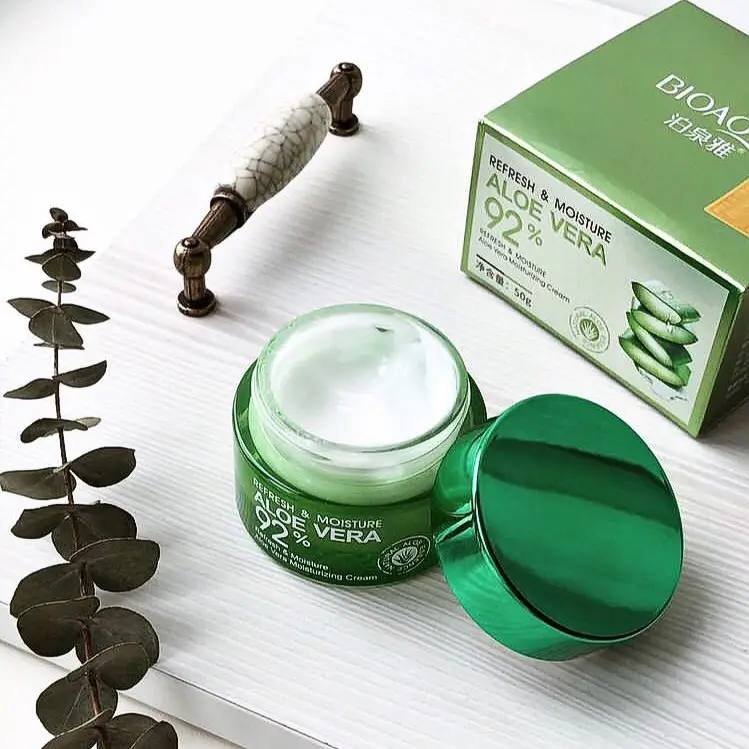 کرم آبرسان و جوانساز پوست صورت بیوآکوا -BIOAQUA