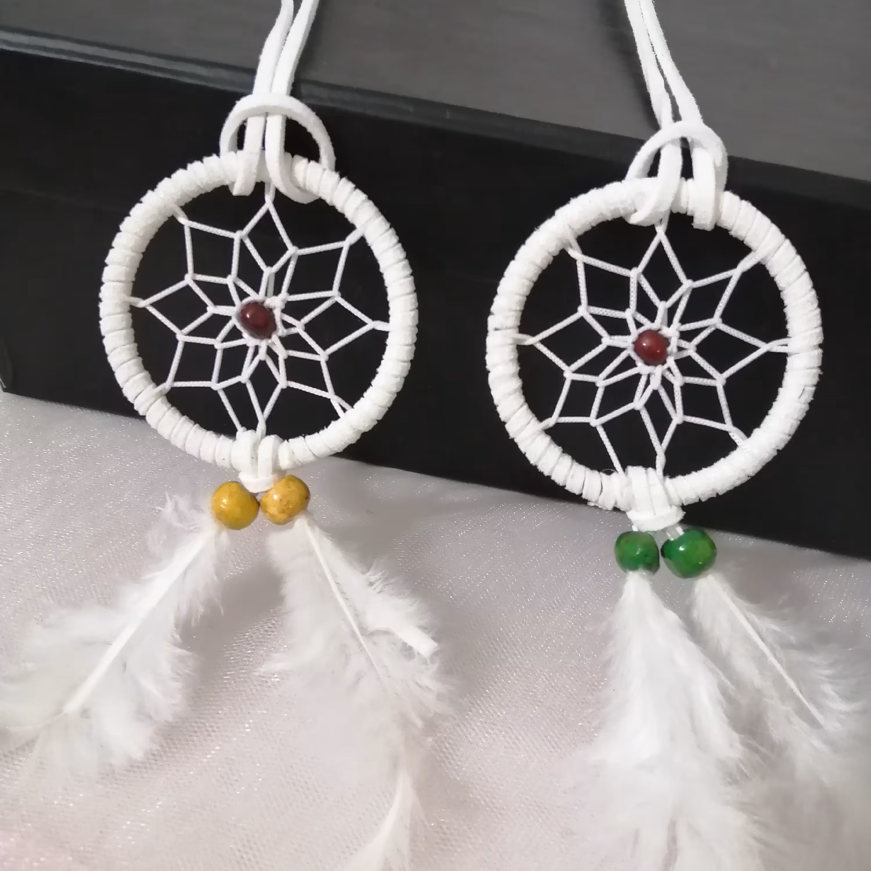 گردنبند دریم کچر رومانتویی سفید