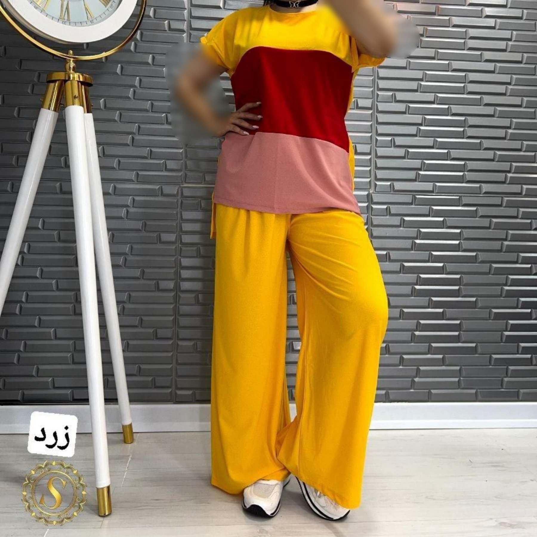 تیشرت شلوار قواره دار پرچمی مدل سیلوانا جنس لباس کرپ لاکرا فری سایز 40 تا 50