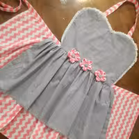 پیشبند  با لایه ضد آب