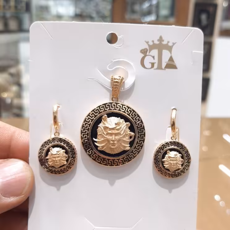 نیم ست نقره آبکاری طلا