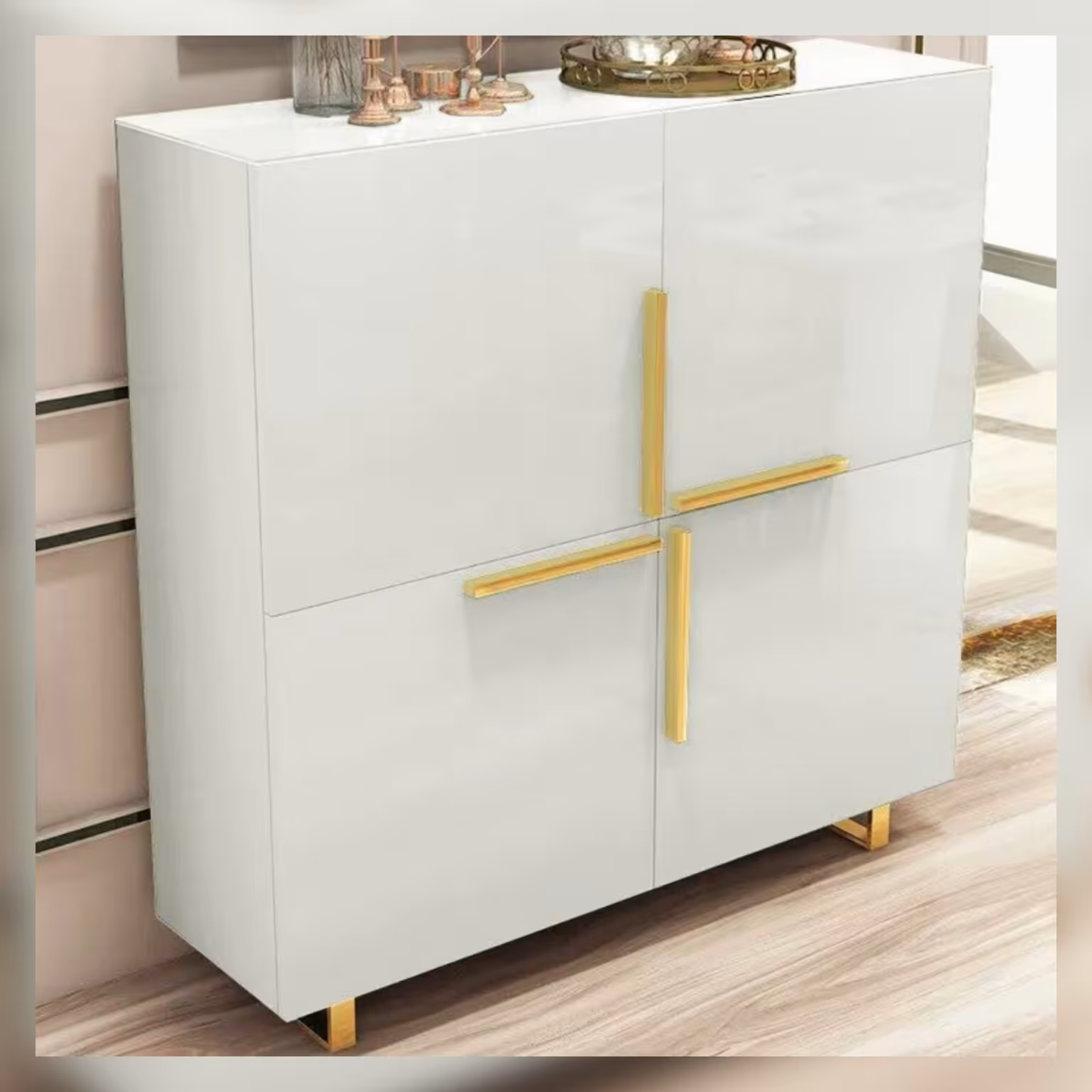 کنسول ستاره درخشان در ابعاد160در 120در 40.ارسال تو سط باربری انجام میشه و هزینه آن بر عهده مشتری می باشد.