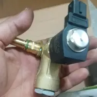 کات والولواتو  مجموعه شیربرقی رگلاتور لواتو 