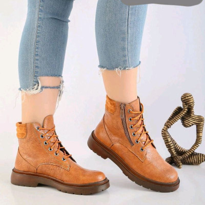 پوتین زنانه