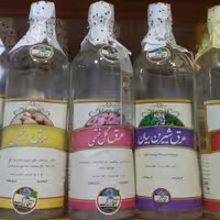 عرق مورد  اعلا برند آقا بزرگ کاشان یک لیتری 