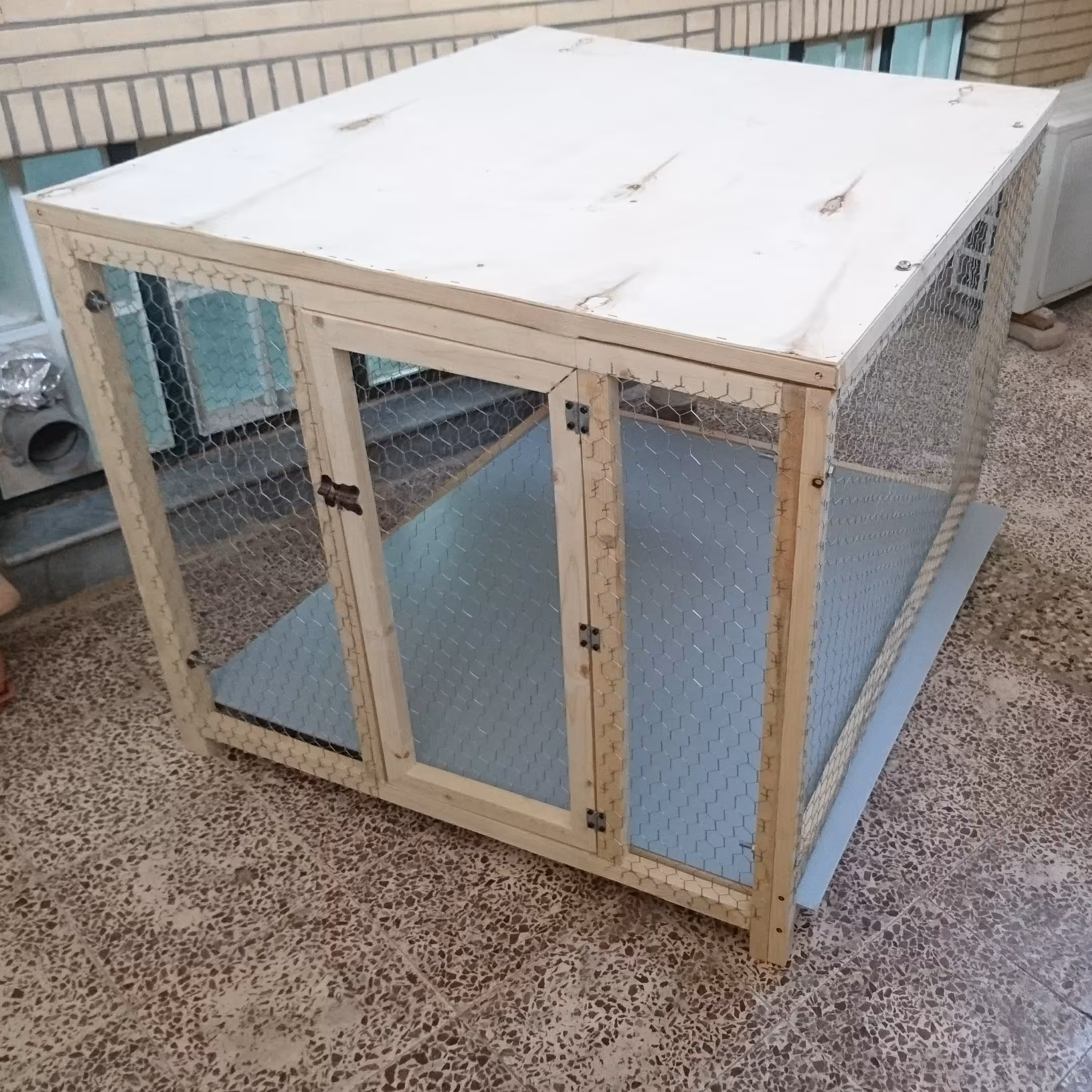 قفس چوبی (ساخت با ابعاد  سفارشی شما) 