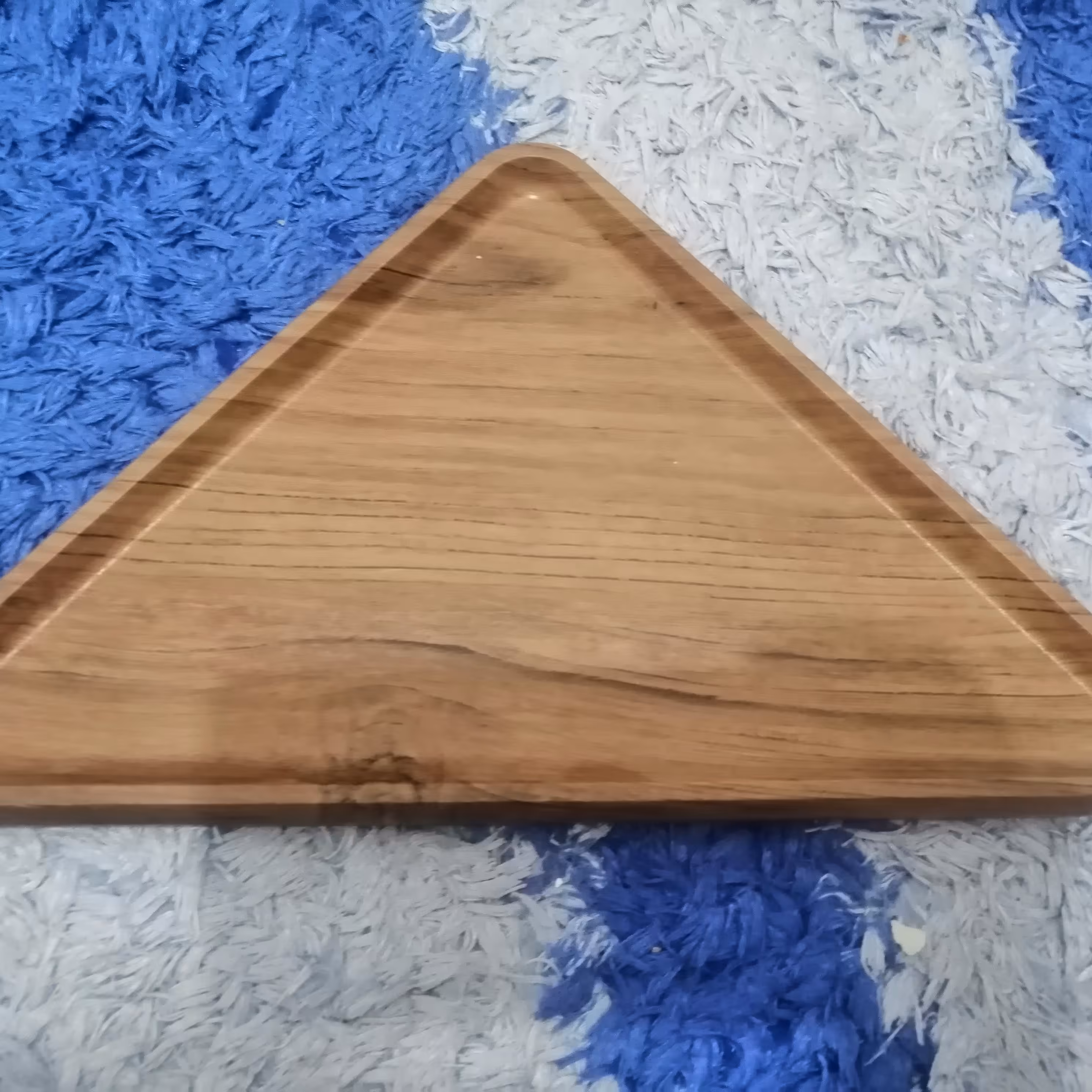 ظرف چوبی طرح مثلث