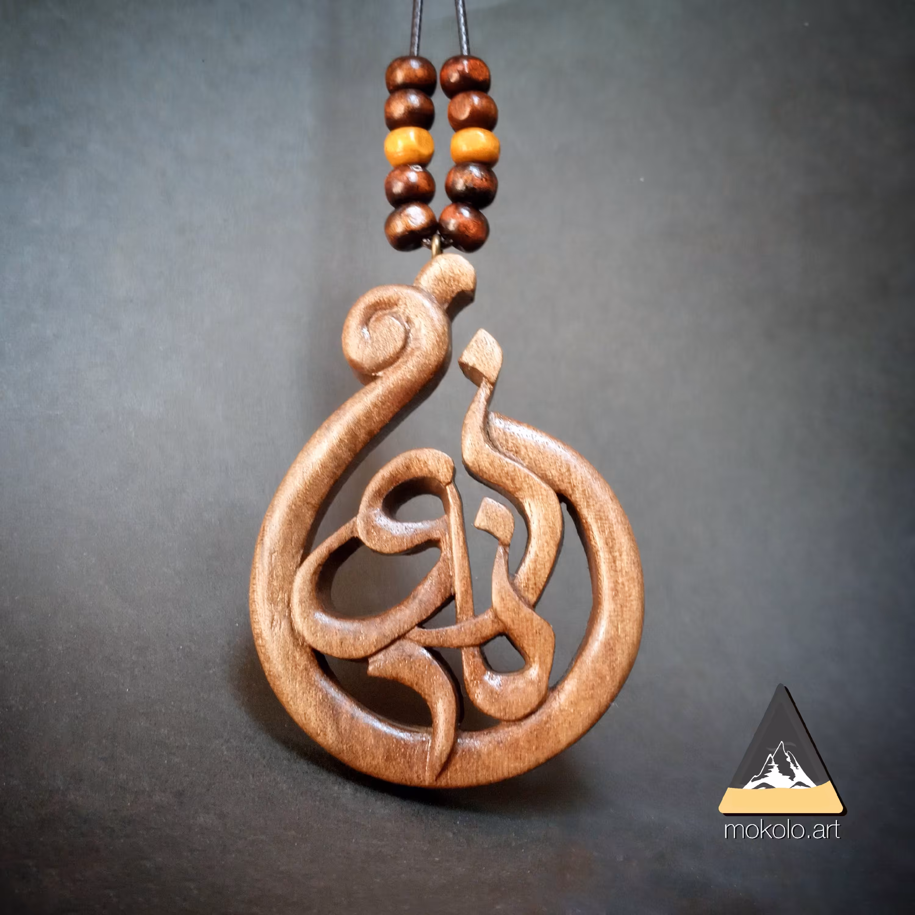 گردنبند چوبی اسم(پلاک اسم نازی)