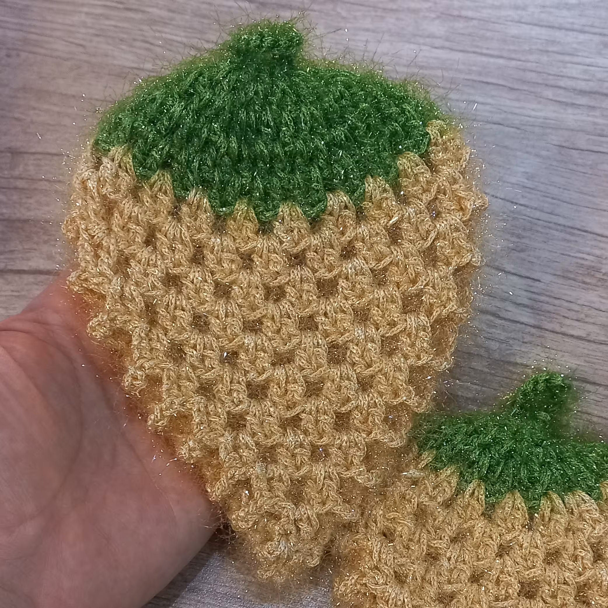 اسکاج سوزنی توت فرنگی 