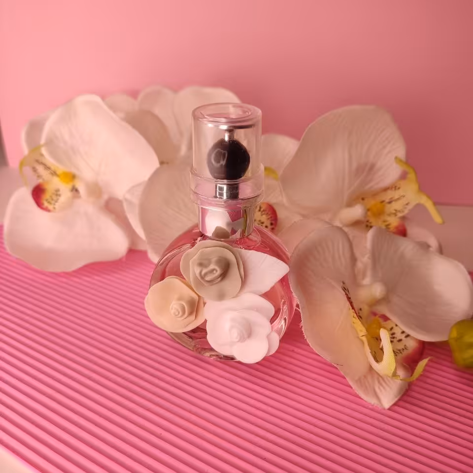 ادکلن زنانه ولنتینو 