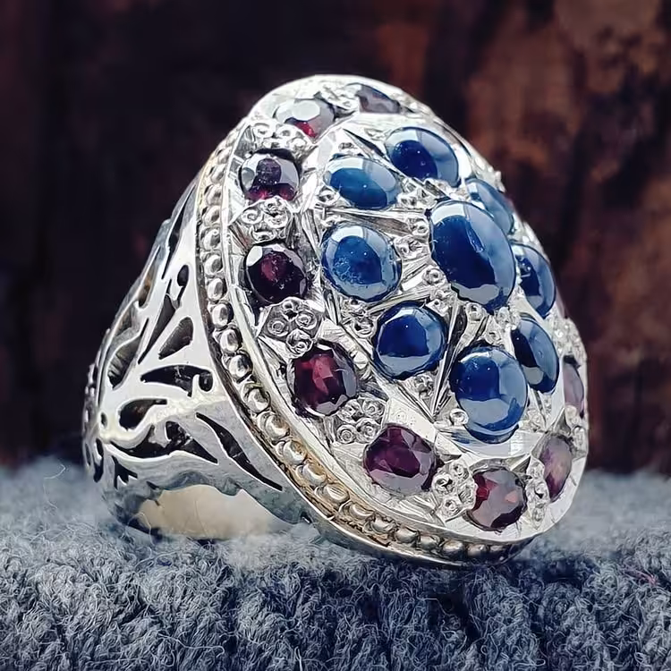 مخراج 9 عدد یاقوت های استار اصل و معدنی با رقص نور