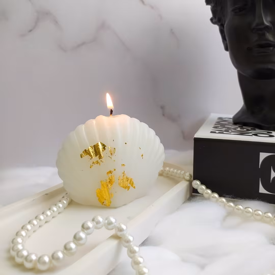 شمع صدف با ورق طلا 