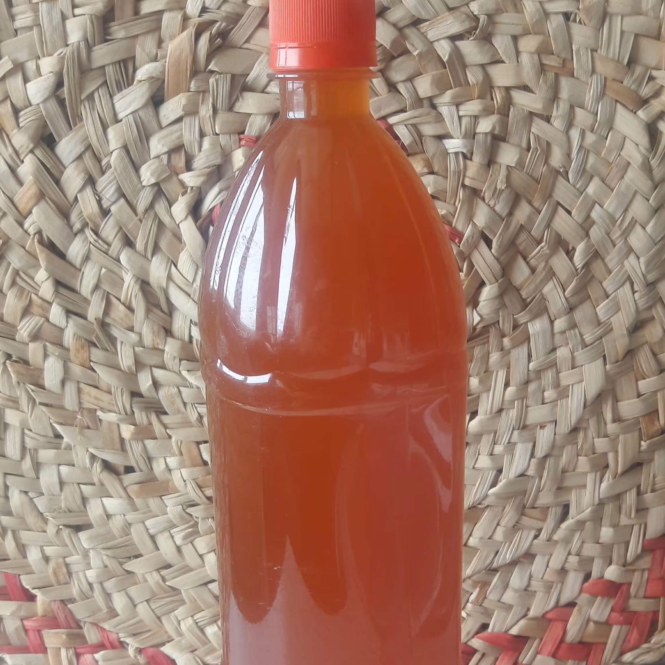 آبغوره بدون نمک طبیعی،خالص و اعلا