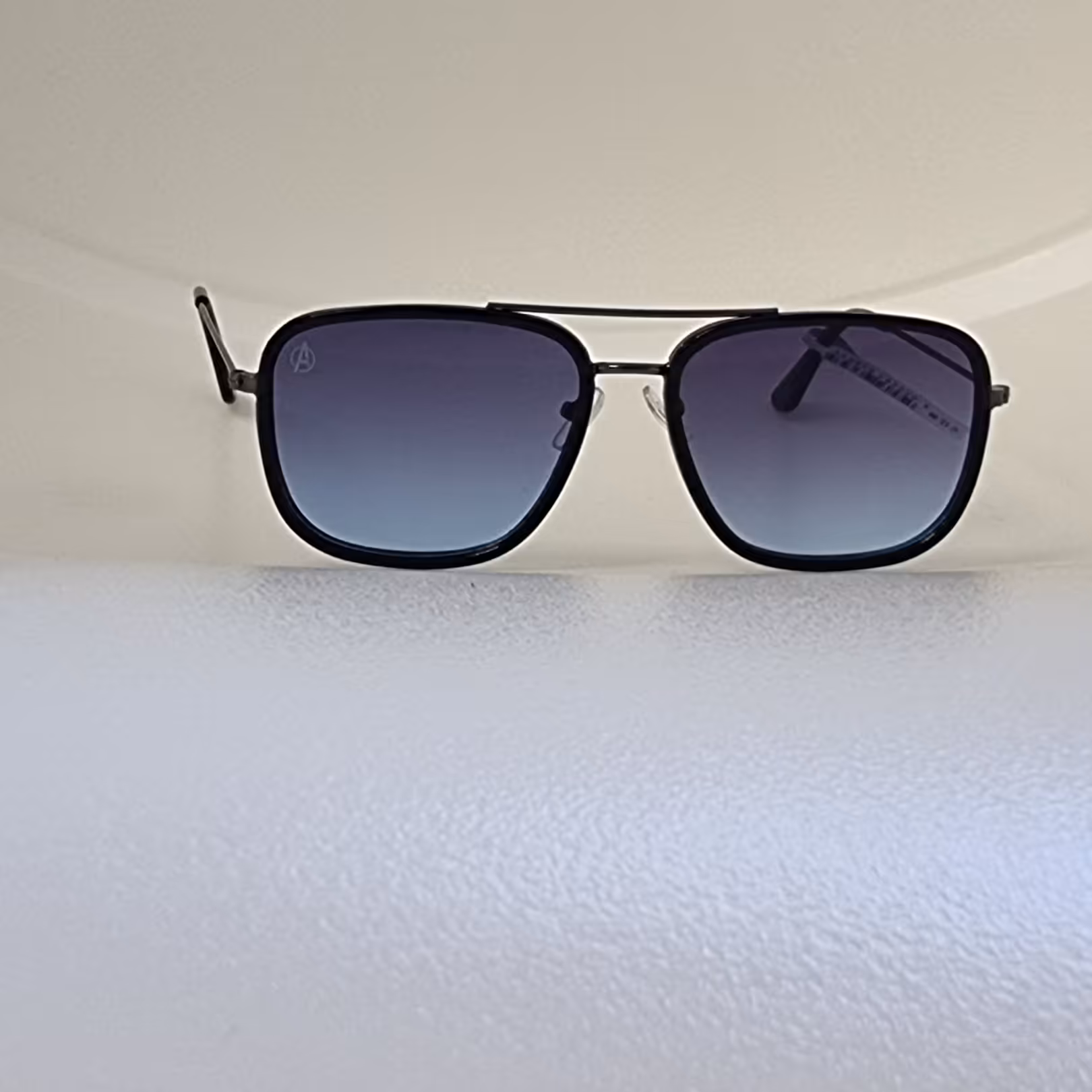 عینک زنانه و مردانه- یو وی 400- فوق العاده سبک- برند آلمانی