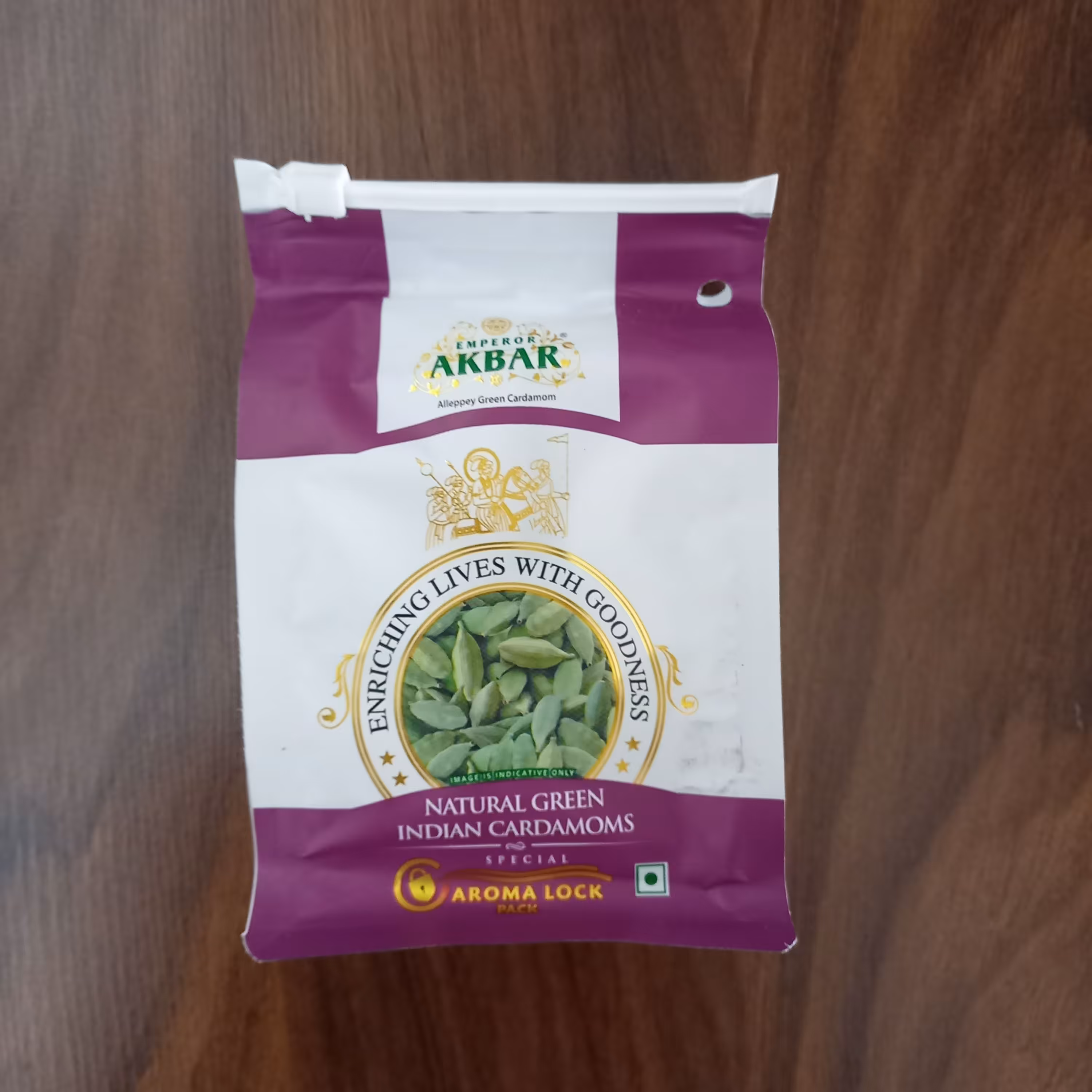 هل  100 گرمی نشان تجاری اکبر بسته بنفش (بالاترین درجه)، پلمپ، محصول هند