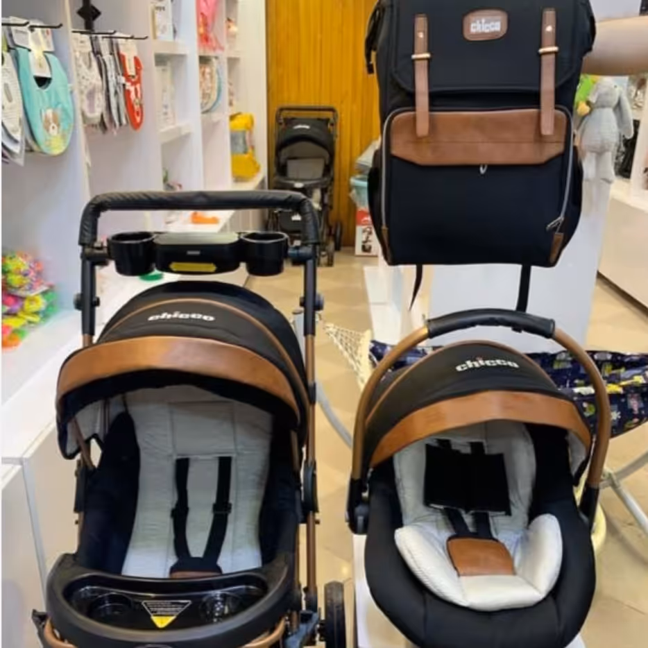 ست کالسکه چیکو  با اسکلت ارابع کریر سه کاره و کیف لوازم و روروک یوگی