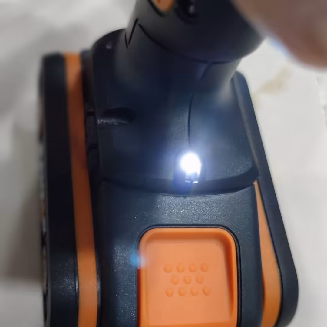 دریل شارژی 
مارک ورکس
Wx372.18