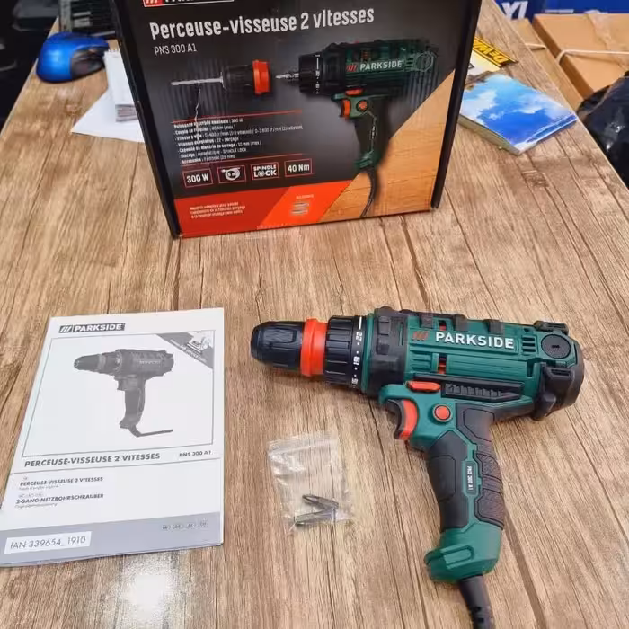 پیچ بند برقی  پارکساید

وات  300 wat
دور  1600 min
10 میل
گیربکس  دوحالته