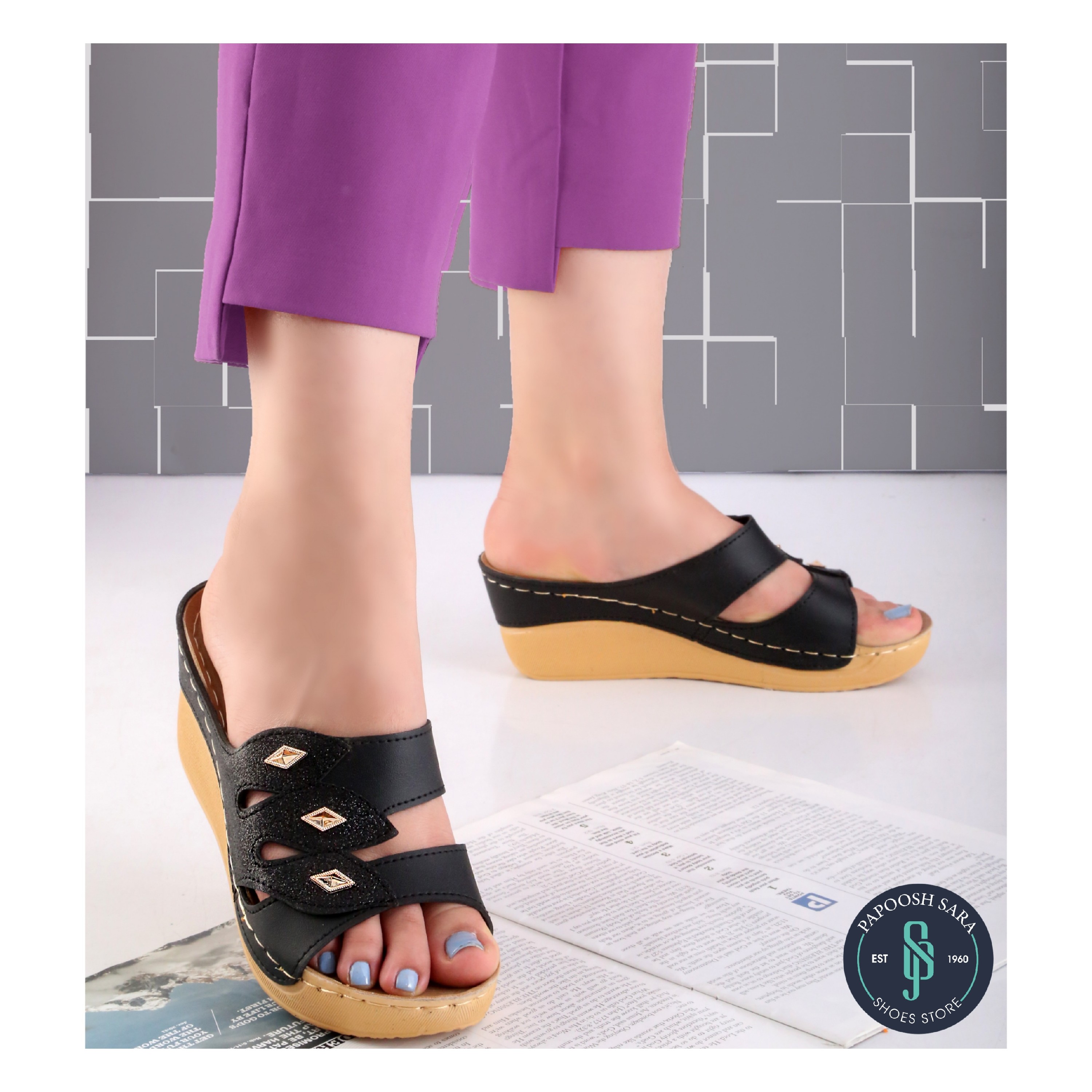 صندل زنانه طبی نگینی لژدار زیزه پی یو سبک راحت خوش پا