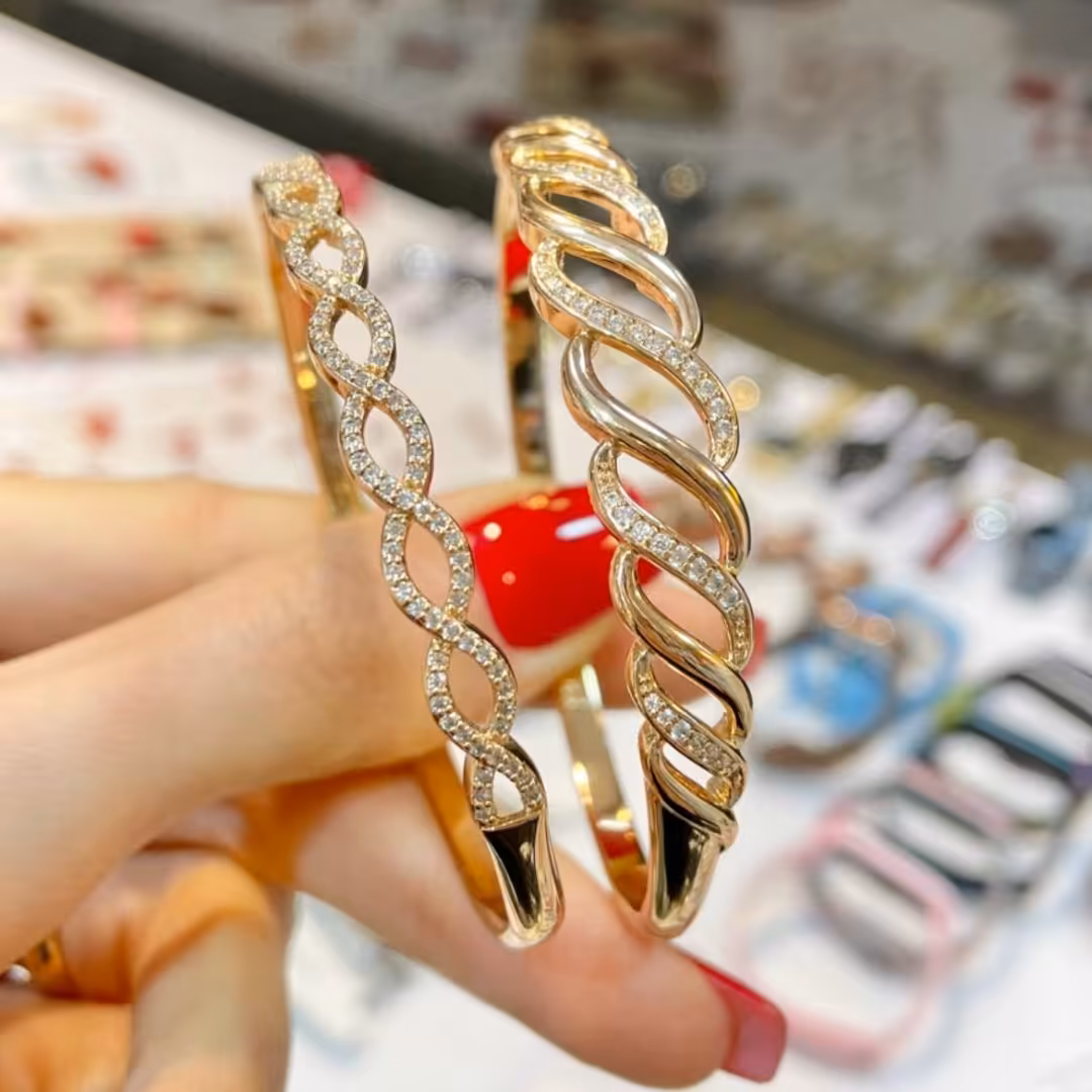 2 مدل دستبند النگویی استیل زنانه دخترانه مارک ژوپینگ3