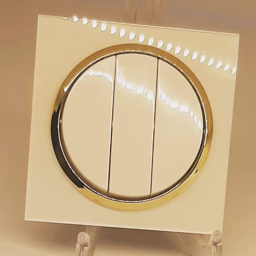 کلید برق سه پل آدا