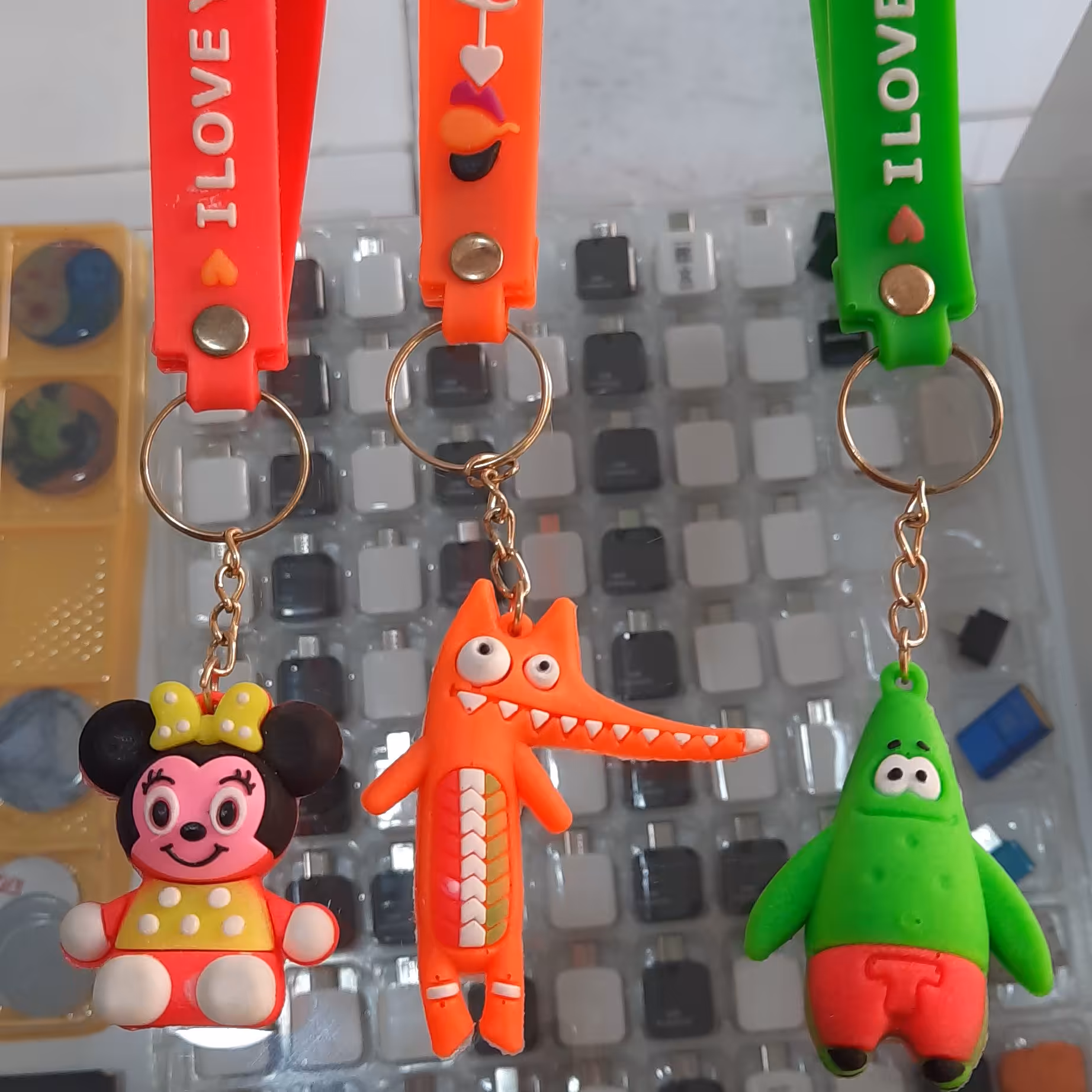 جاسوئیچی  سیلیکونی 