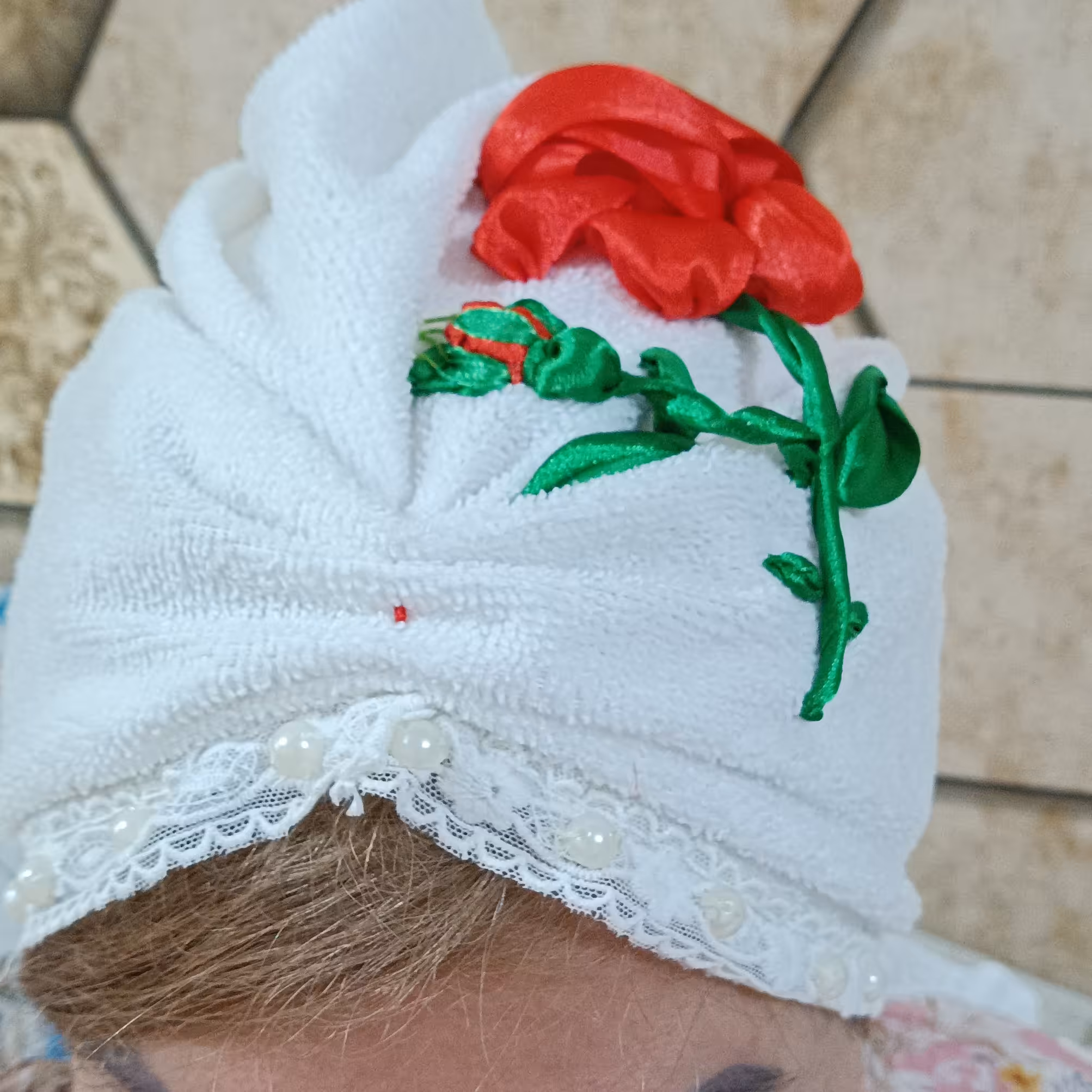 حوله سر حمام کلاه رباندوزی هنر دست