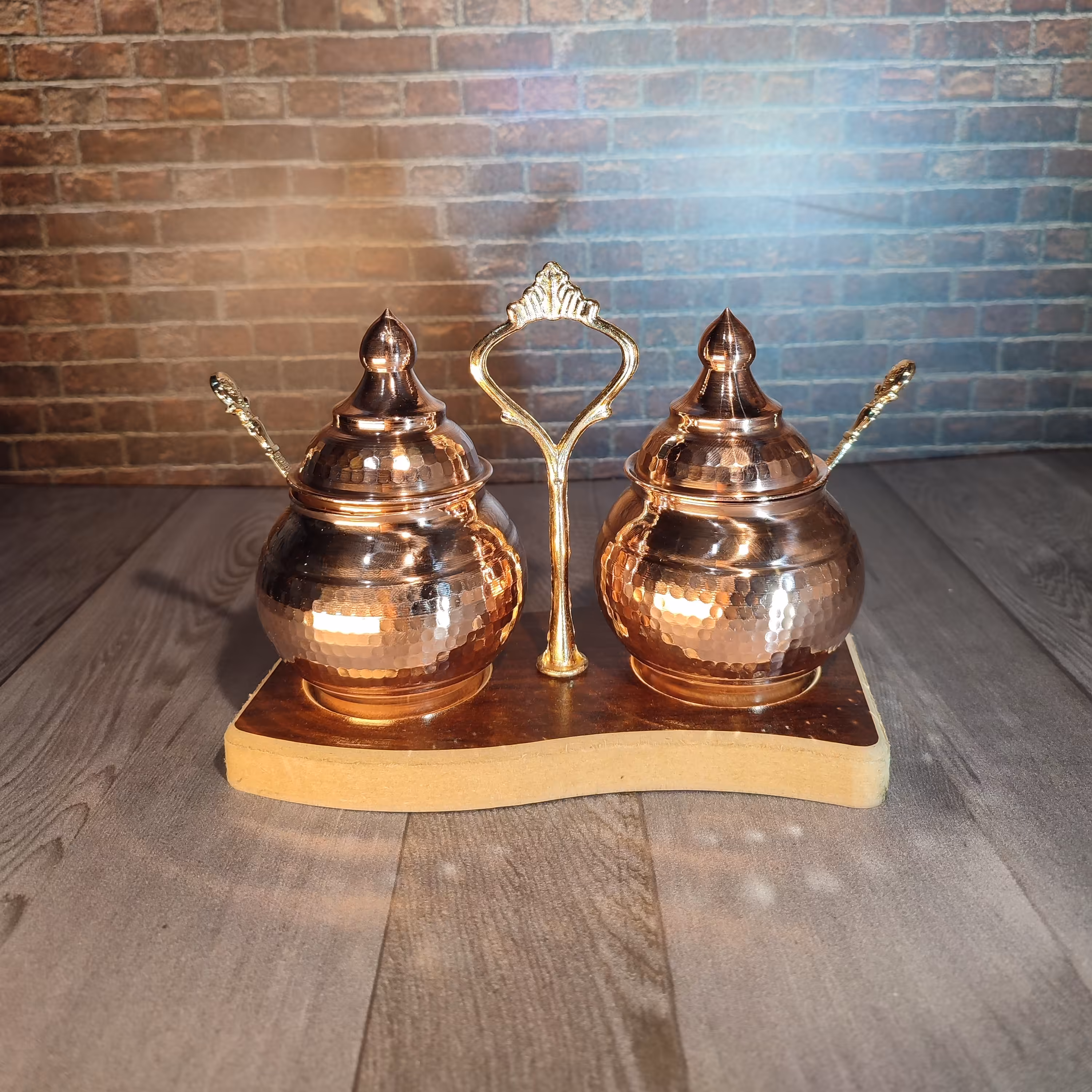 مربا خوری مسی استنددار