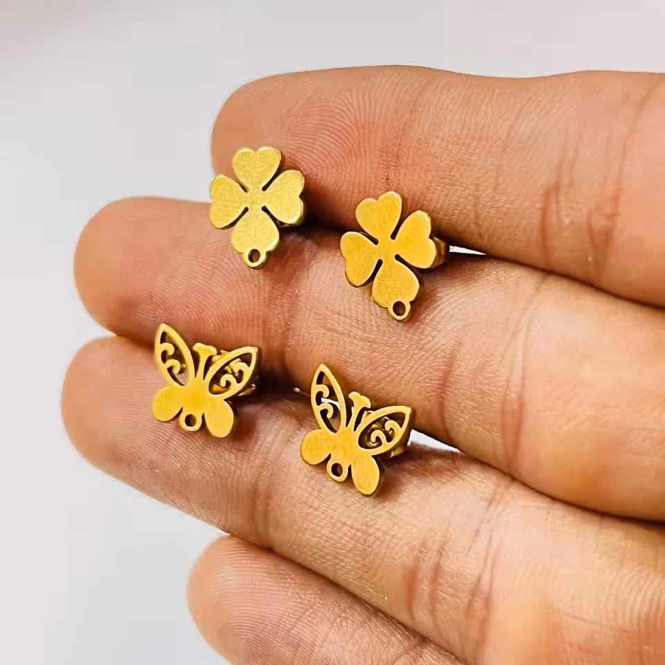 گوشواره میخی طلایی 