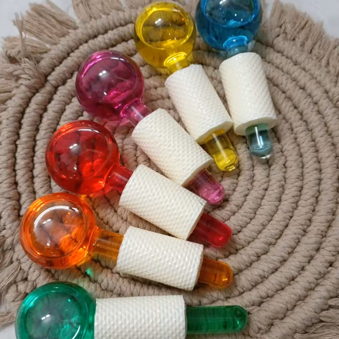 گوی ماساژور صورت و بدن یخی(ایس رول) به صورت جفت