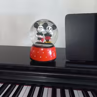 گوی موزیکال میکی موس باآهنگی دلنشین  در ابعاد 15 در 10هدیه ای فانتزی برای عزیزانتون