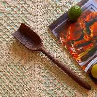 کفگیر چوبی دستساز بارلی مناسب جهیزیه عروس چوب گردو 25 سانتی کد bar0094