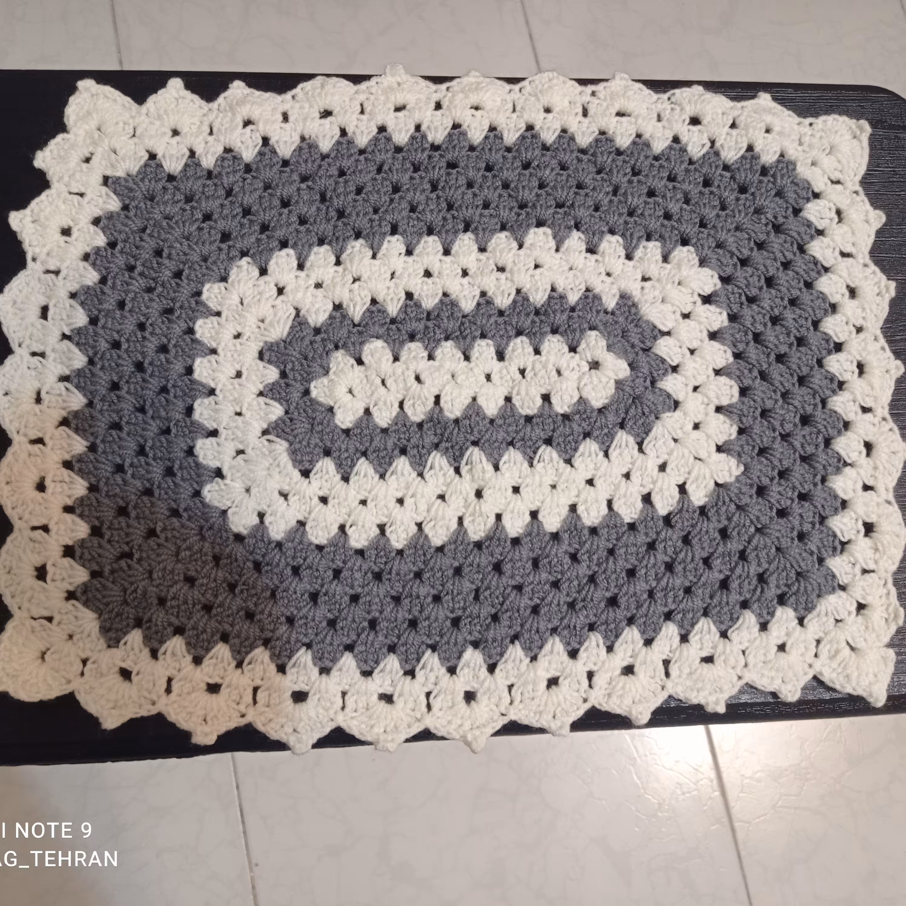 رومیزی، زیر بشقابی