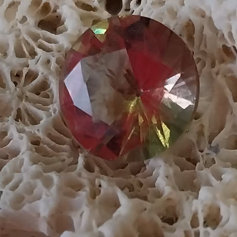 نگین جواهری الکساندریت گرد تراش