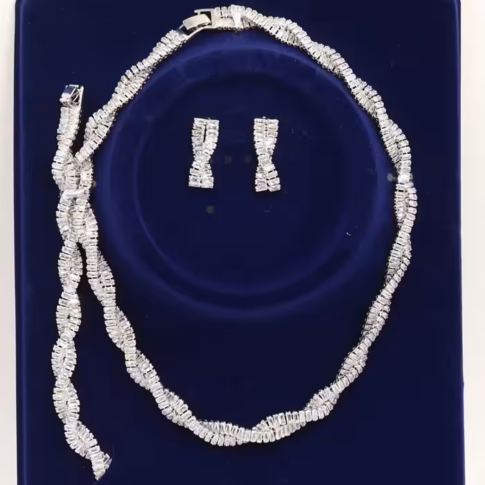 سرویس جواهر تنیسی، خاص ترین سرویس ، رنگ ثابت، وارداتی، کیفیت عالی و تضمینی، تمام نگین ها مخراج کاری شده و ثابت بدون ریزش