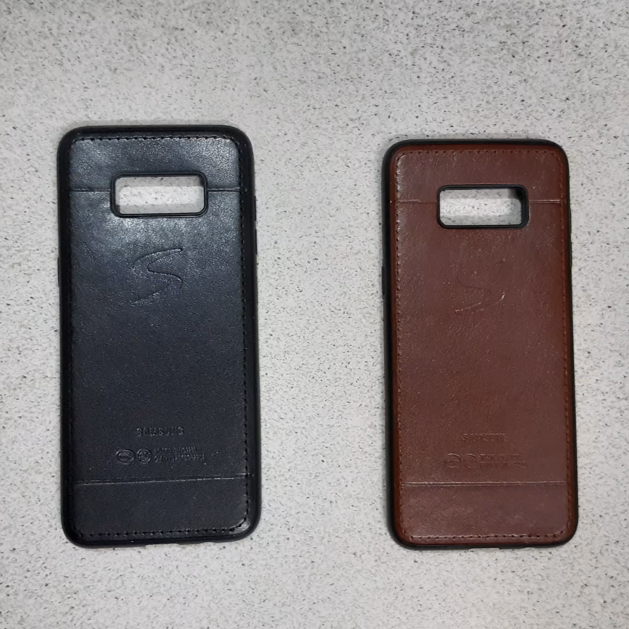 قاب چرم سامسونگ مدل S8 مناسب برای محافظت از پشت گوشی و خط خش
با دوام