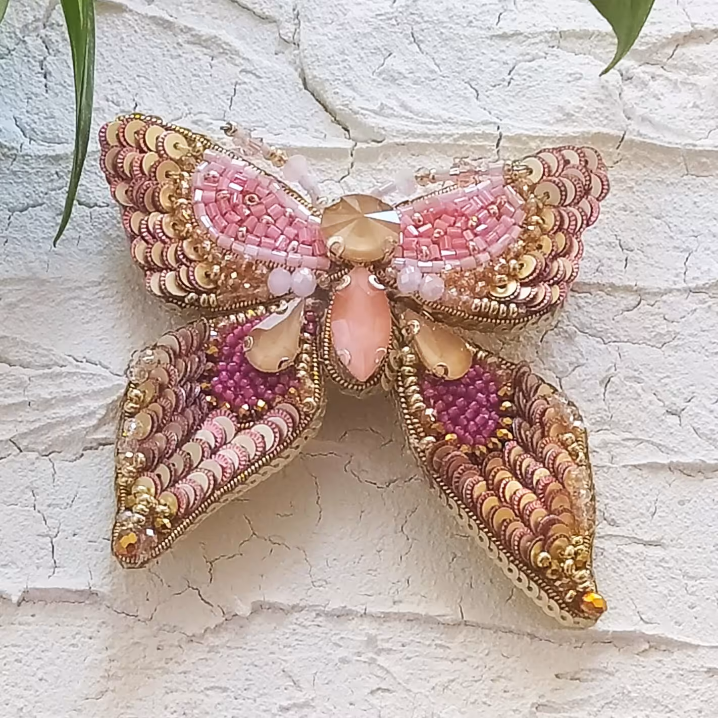 گل‌سینه پروانه 
دستساز