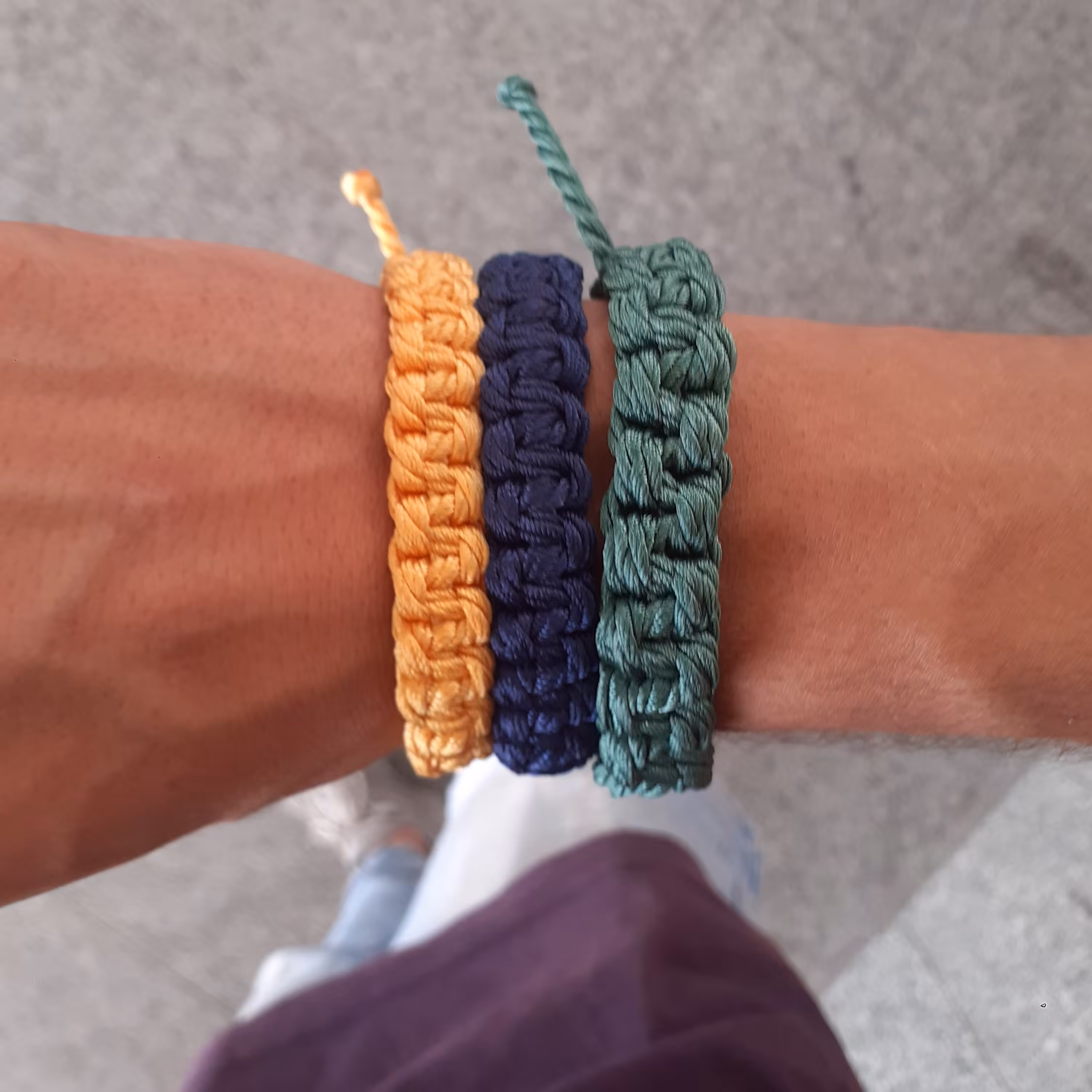 دستبند بافت اسپرت 