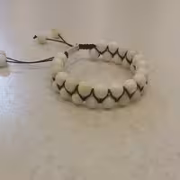 دستبند دو ردیفه با نخ